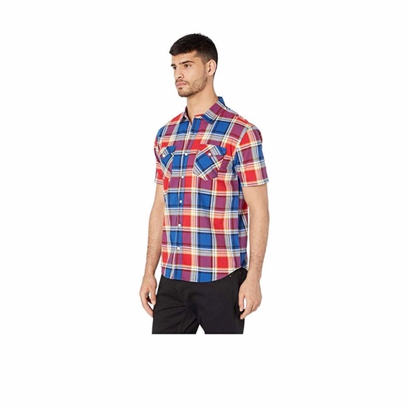 Levi’s Plaid Short Sleeve Button Up•NWT - Picture 3 of 8